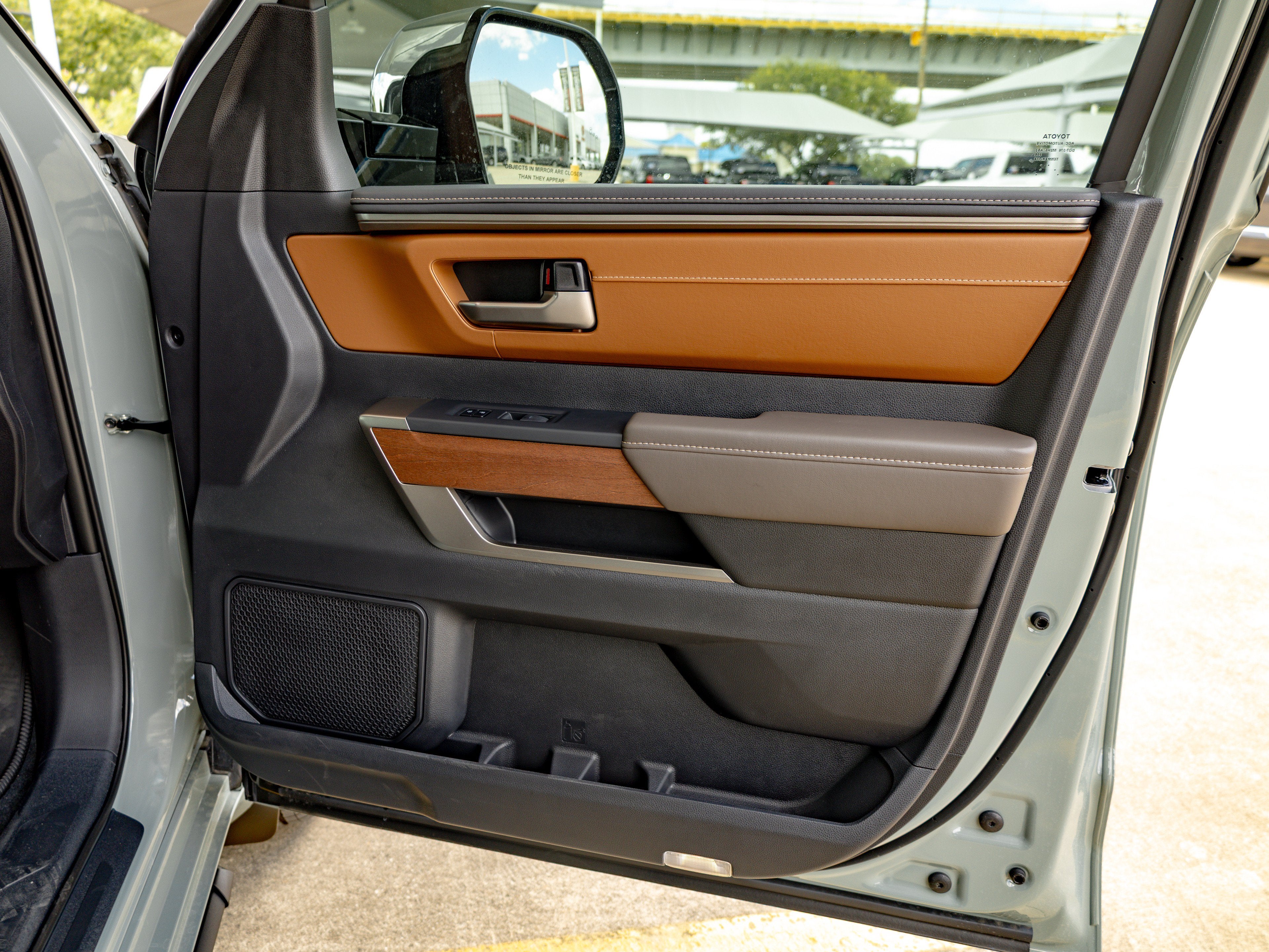 2026 Toyota Tundra 1794 Edition - Photo 33