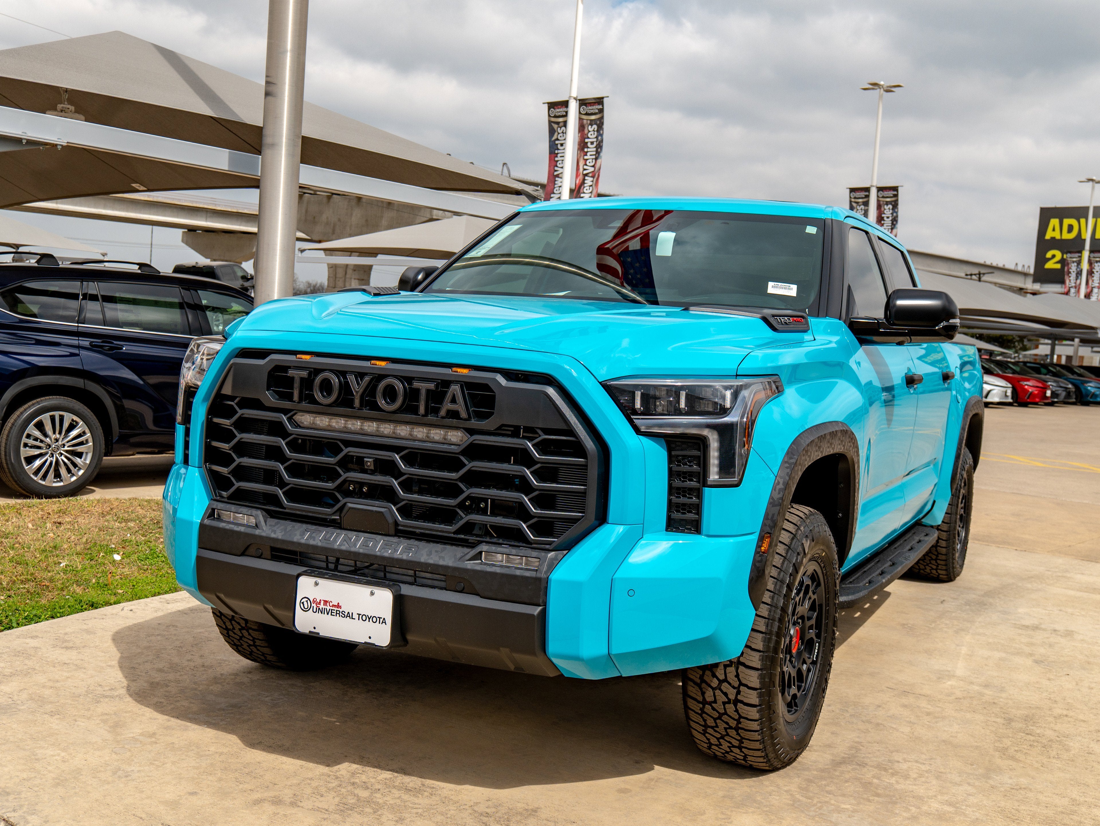 2026 Toyota Tundra i-FORCE MAX Tundra TRD Pro