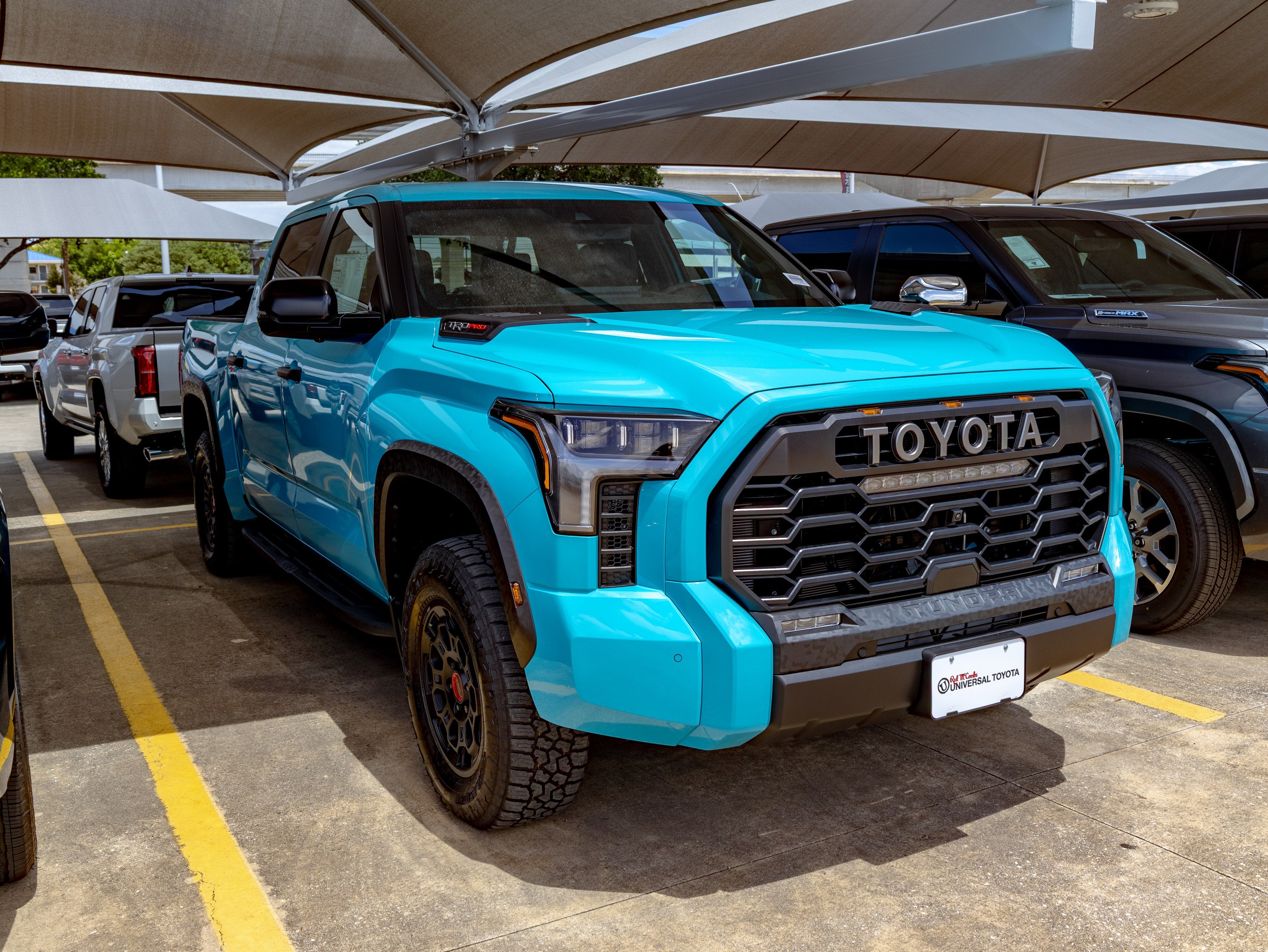 2026 Toyota Tundra i-FORCE MAX Tundra TRD Pro