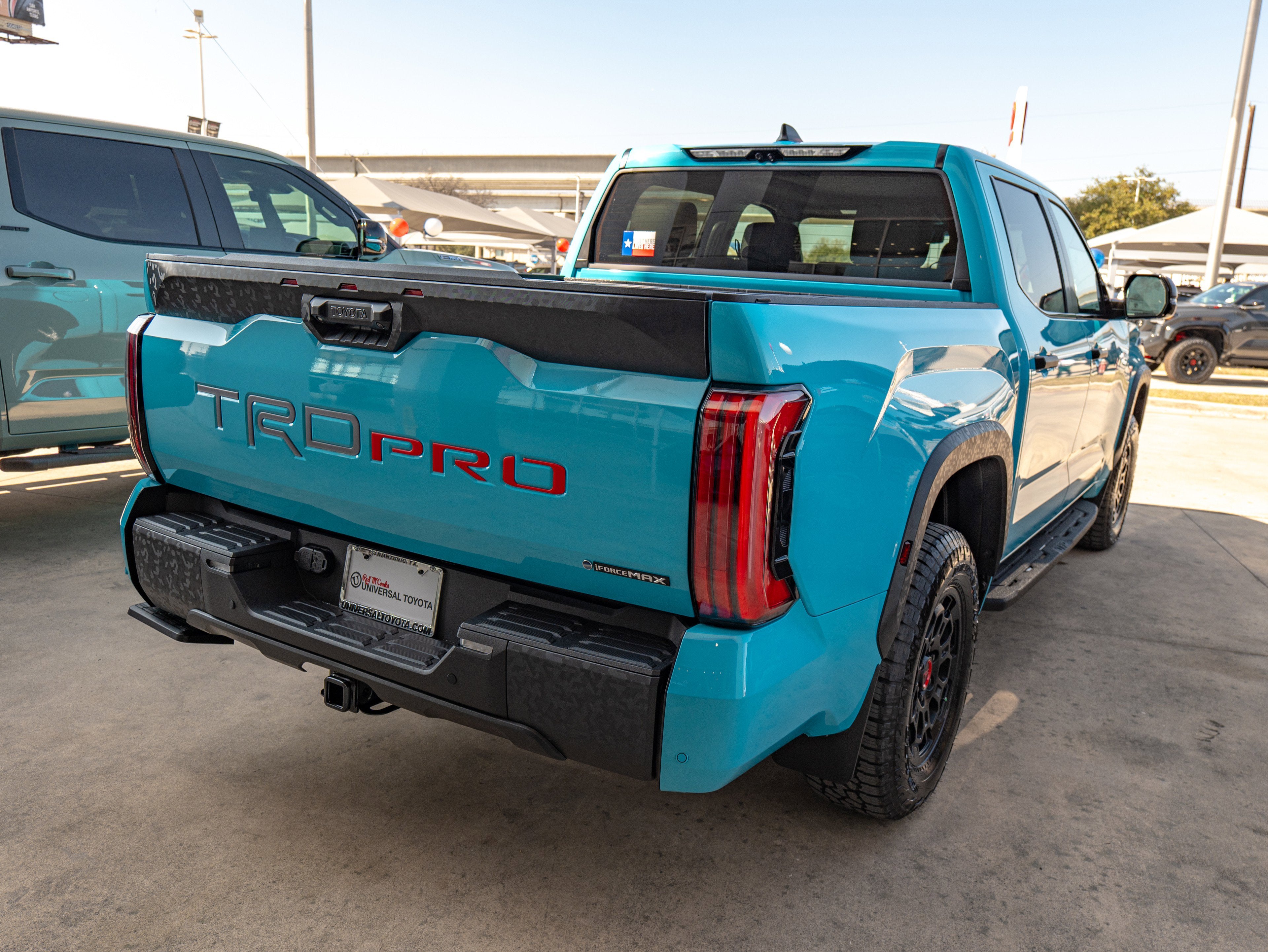 2026 Toyota Tundra i-FORCE MAX Tundra TRD Pro