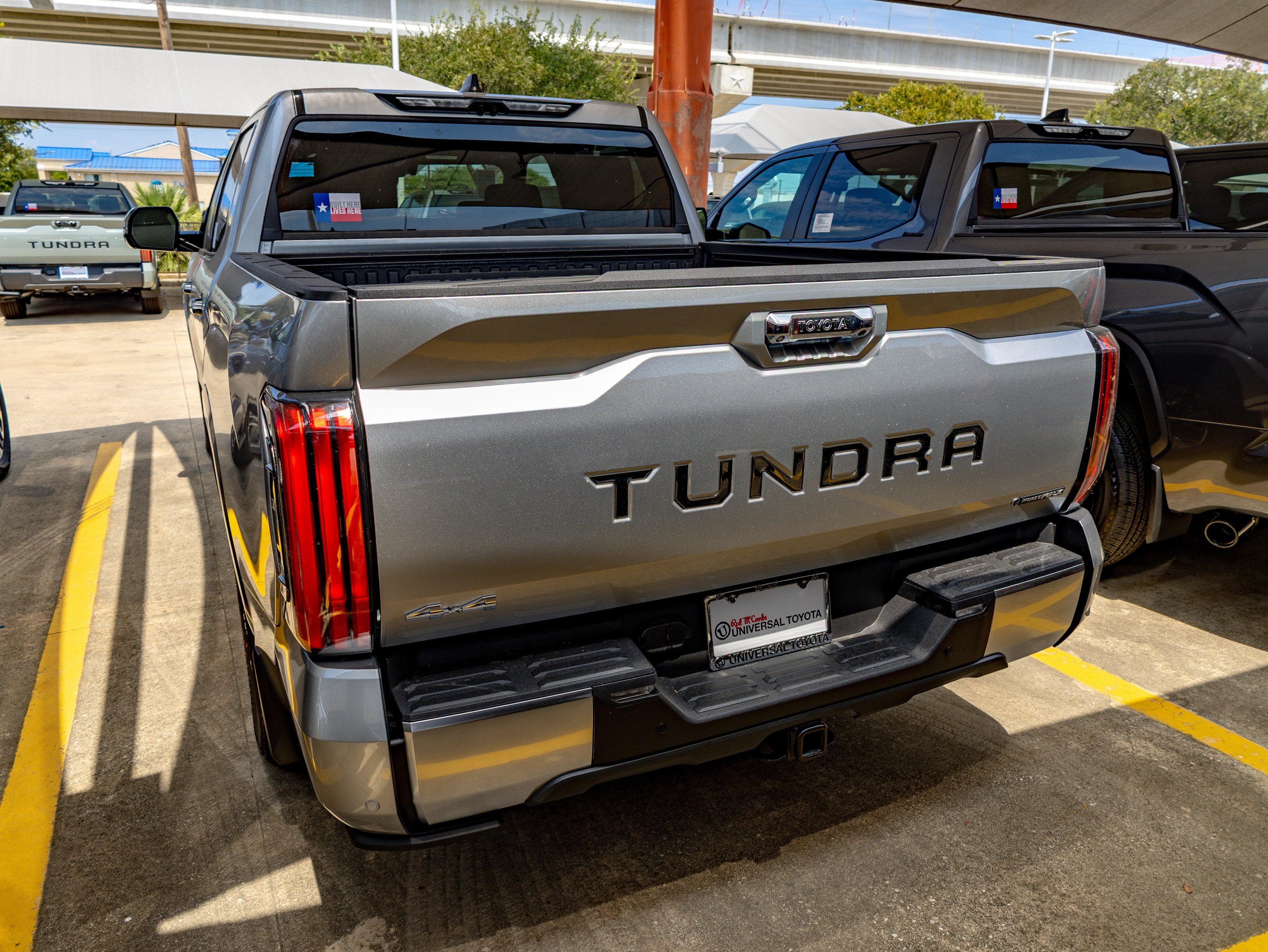 2026 Toyota Tundra i-FORCE MAX Tundra Capstone
