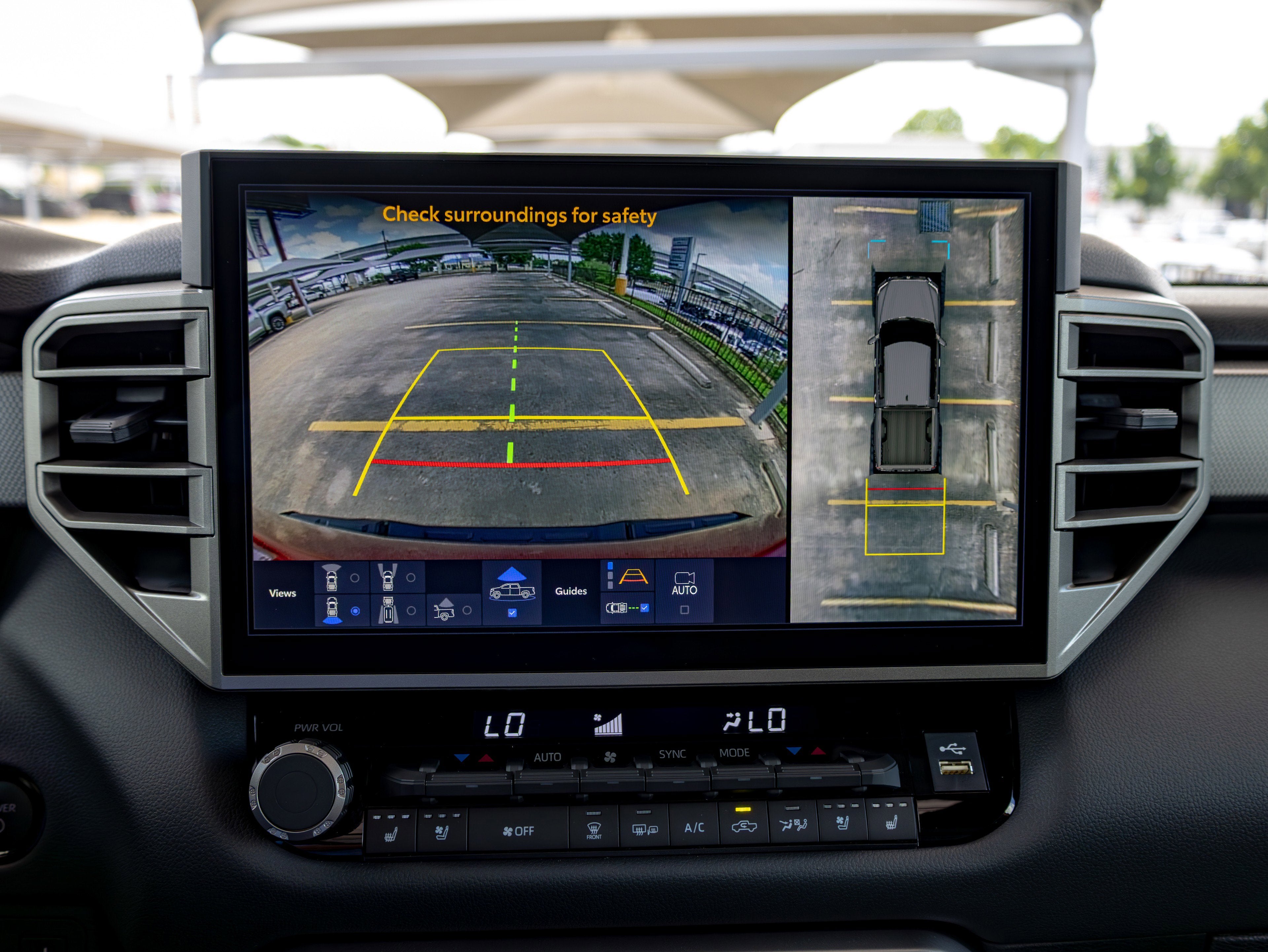 2026 Toyota Tundra i-FORCE MAX Tundra Limited
