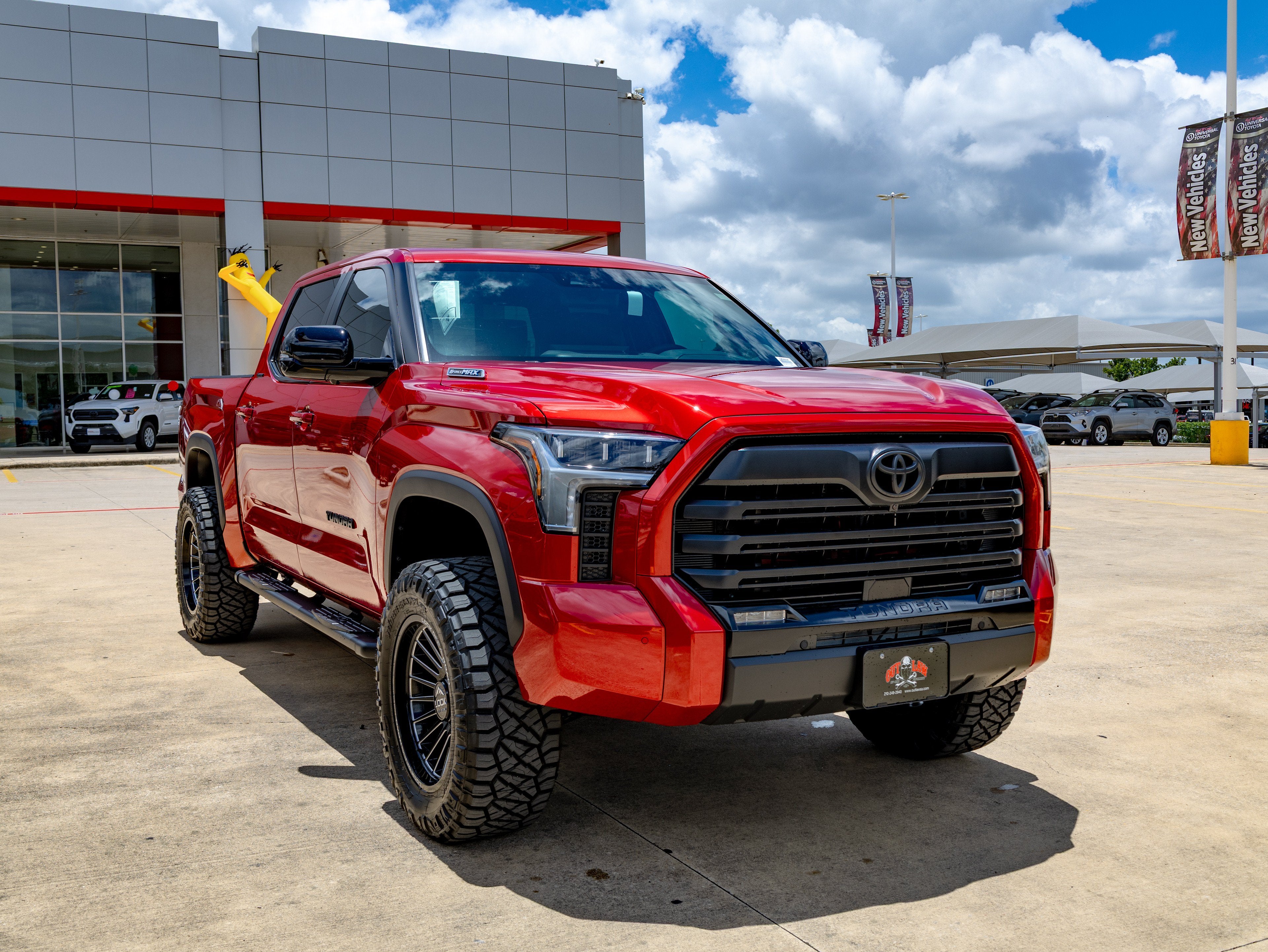 2026 Toyota Tundra i-FORCE MAX Tundra Limited