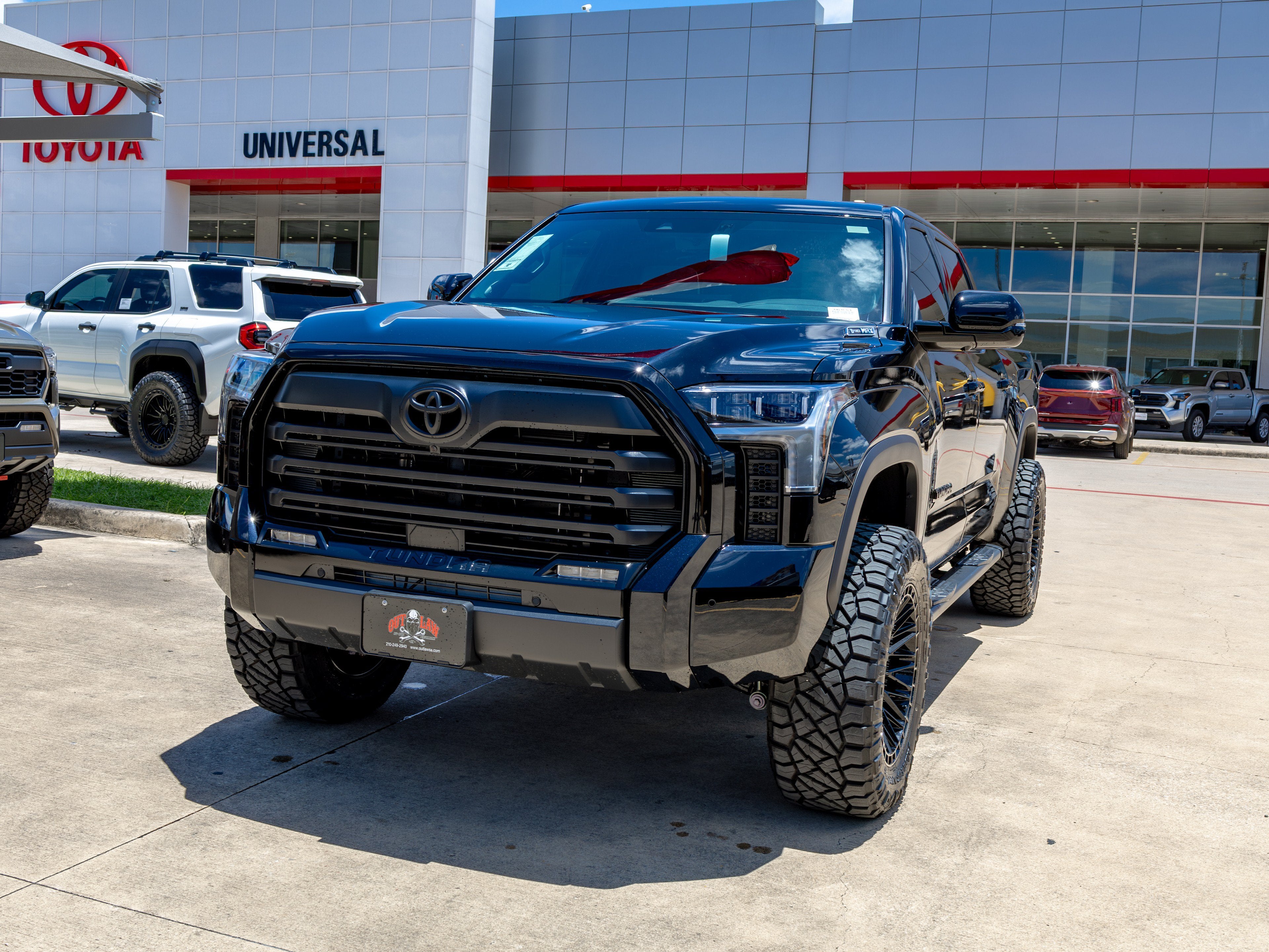 2026 Toyota Tundra i-FORCE MAX Tundra Limited