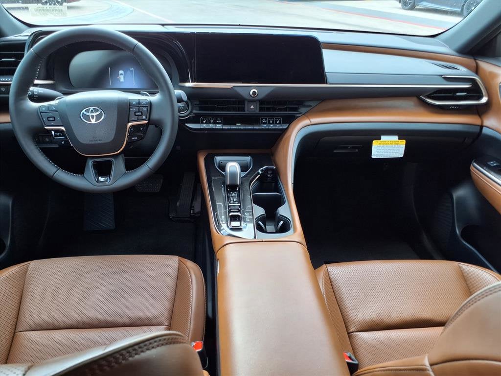 2025 Toyota Toyota Crown Signia XLE