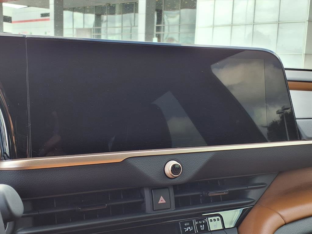 2025 Toyota Toyota Crown Signia XLE