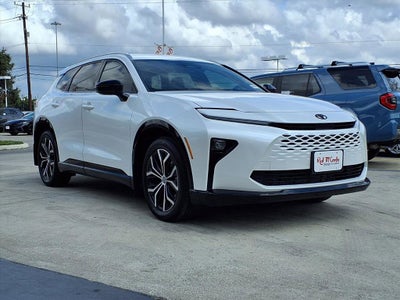 2025 Toyota Toyota Crown Signia XLE