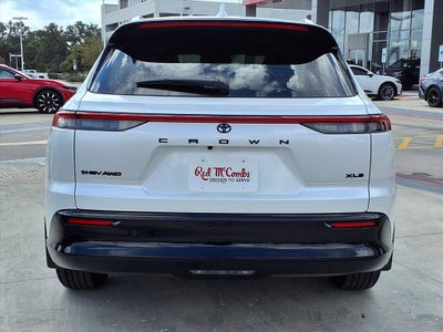 2025 Toyota Toyota Crown Signia XLE