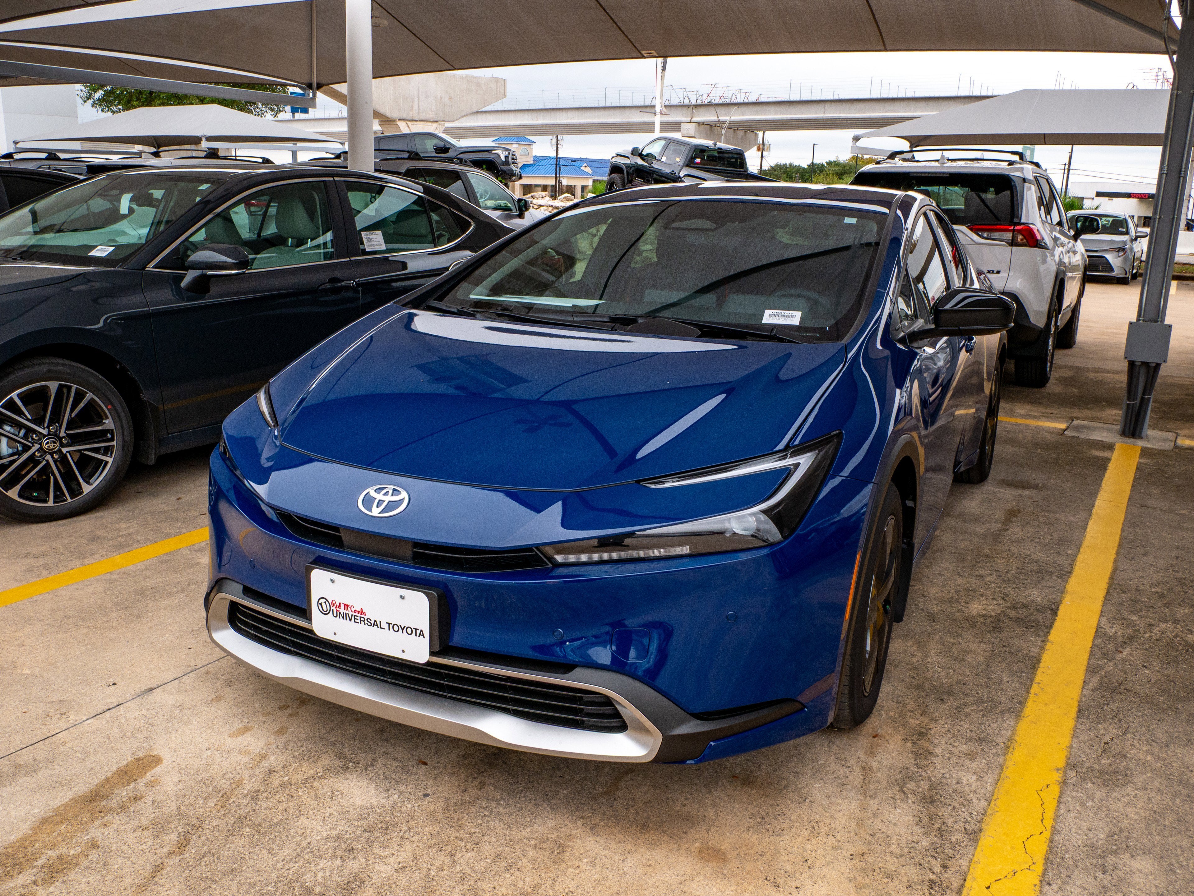 2026 Toyota Prius Plug-in Hybrid SE