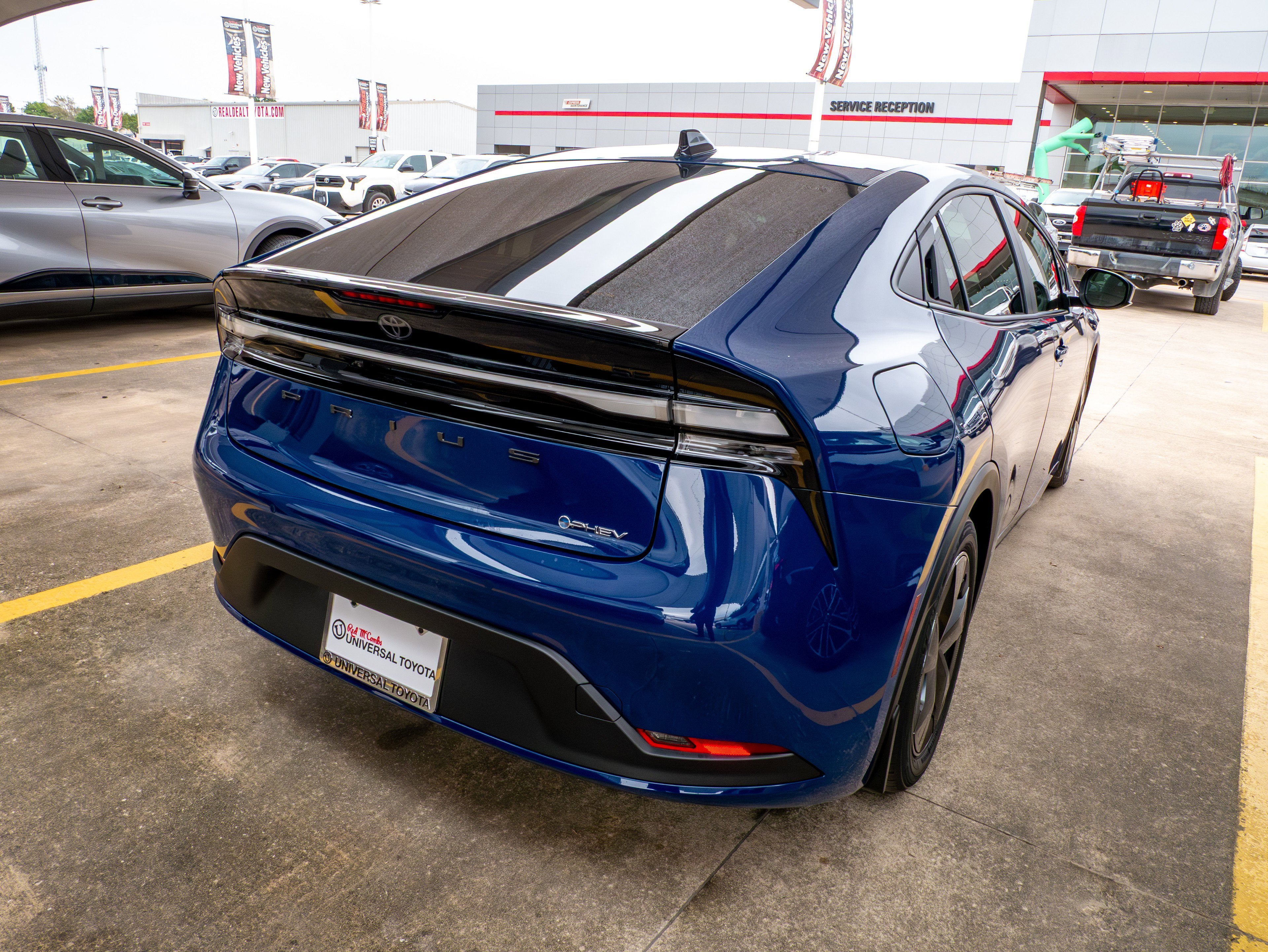 2026 Toyota Prius Plug-in Hybrid SE