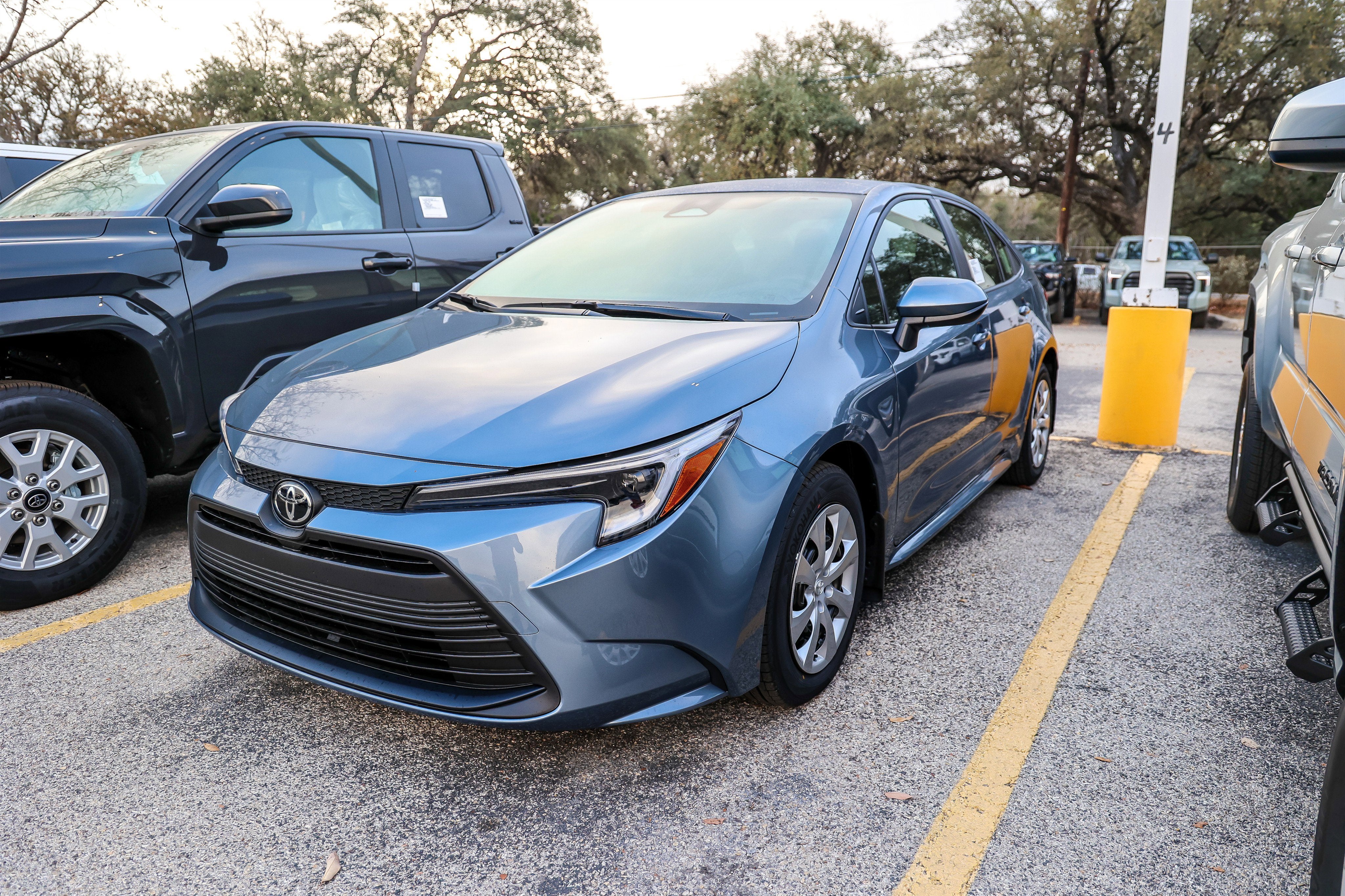 2026 Toyota Corolla Hybrid LE