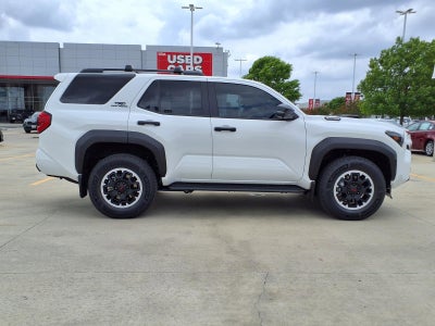 2026 Toyota 4Runner i-FORCE MAX 4Runner TRD Off-Road Premium