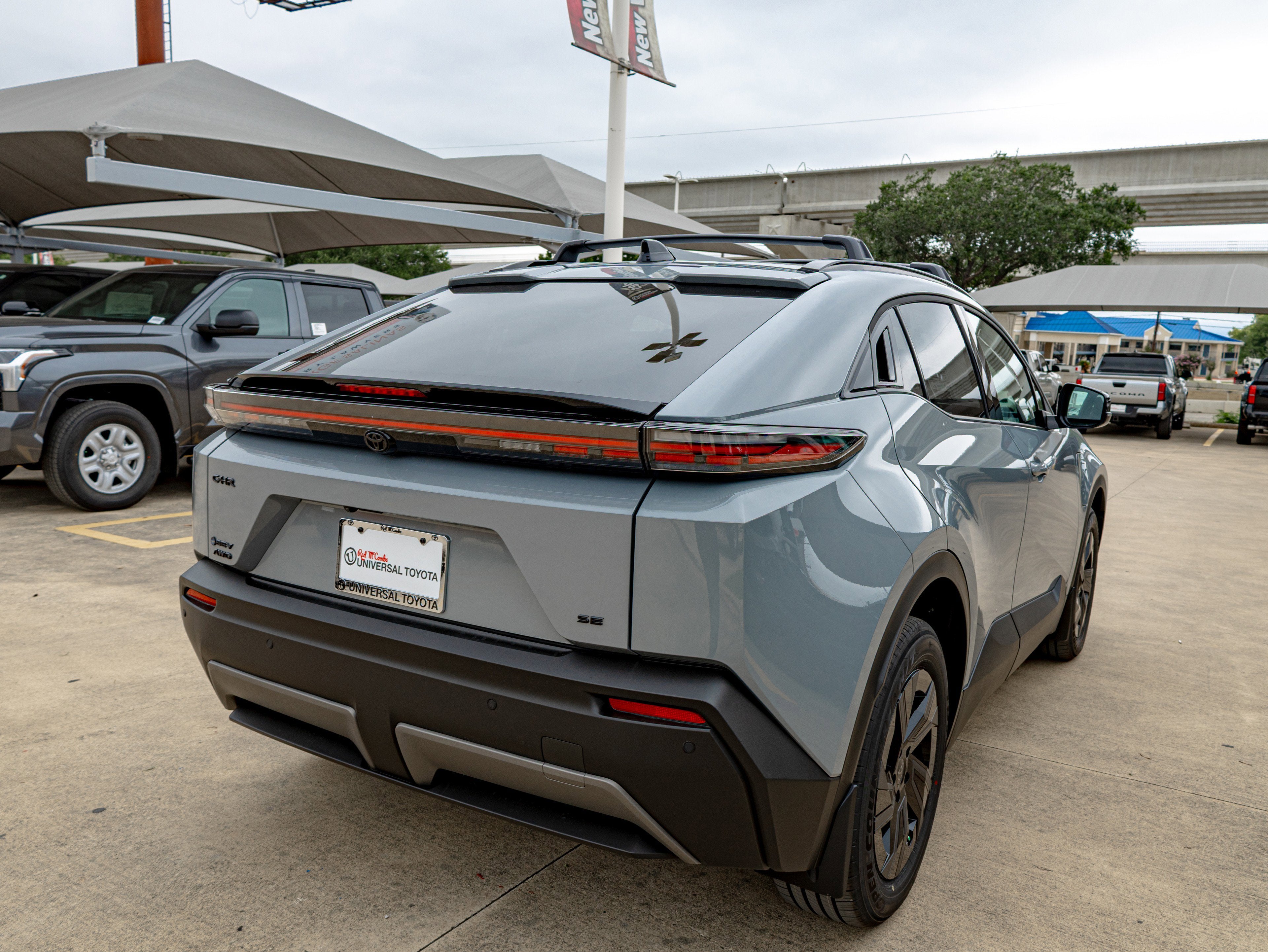 2026 Toyota C-HR SE