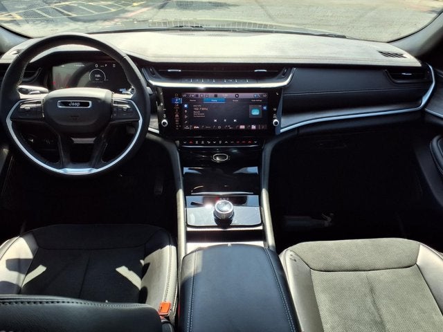 2026 Jeep Grand Cherokee L Laredo Altitude