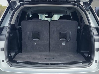 2022 Jeep Grand Cherokee L Laredo