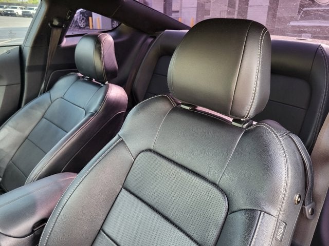 2022 Ford Mustang EcoBoost Premium