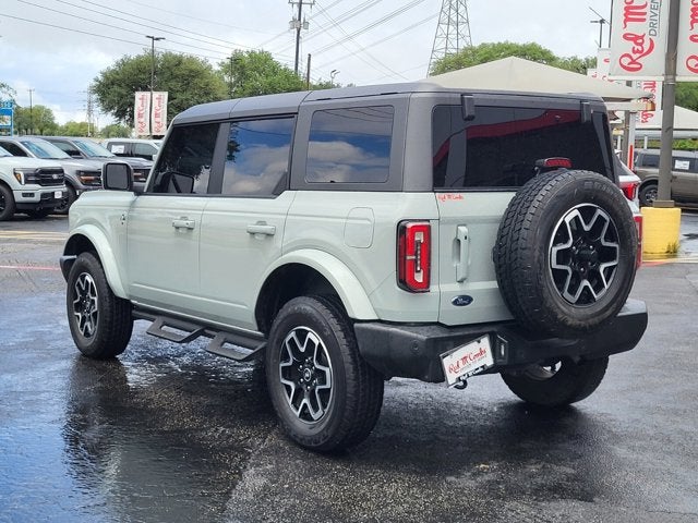 2024 Ford Bronco Outer Banks