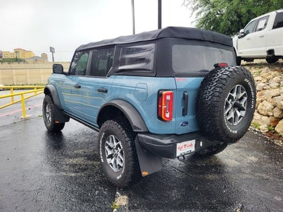 2022 Ford Bronco Badlands