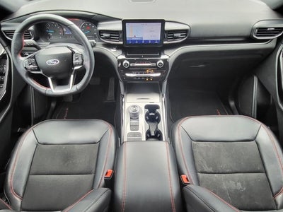 2024 Ford Explorer ST-Line