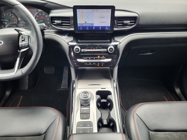 2024 Ford Explorer ST-Line