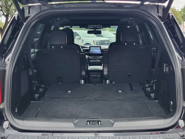 2024 Ford Explorer ST-Line