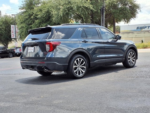 2022 Ford Explorer ST-Line