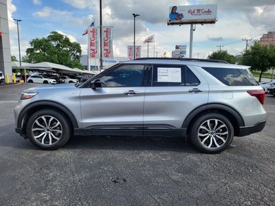 2023 Ford Explorer ST-Line