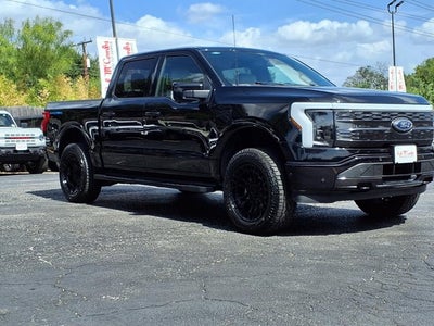 2023 Ford F-150 Lightning Platinum