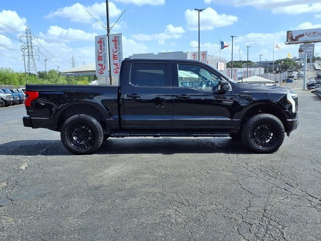 2023 Ford F-150 Lightning Platinum