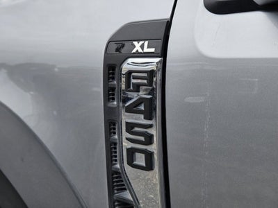 2024 Ford Super Duty F-450 DRW XL