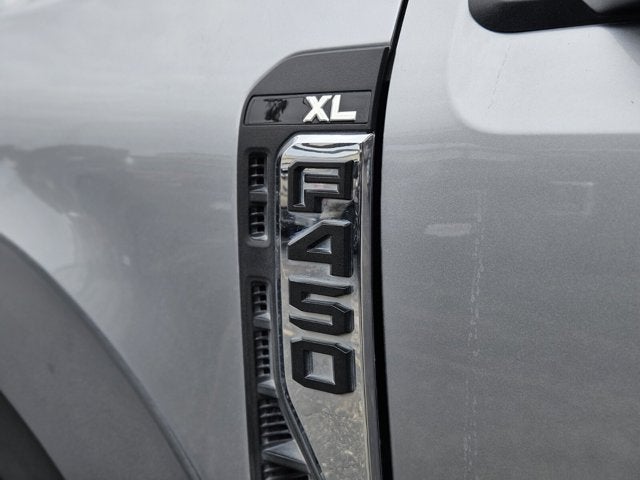 2024 Ford Super Duty F-450 DRW XL