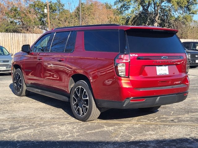 2024 Chevrolet Suburban RST