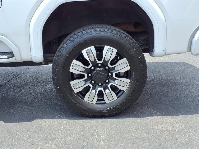 2025 GMC Sierra 2500HD Denali