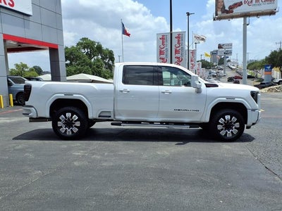 2025 GMC Sierra 2500HD Denali