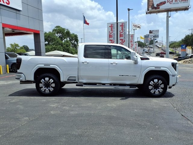 2025 GMC Sierra 2500HD Denali