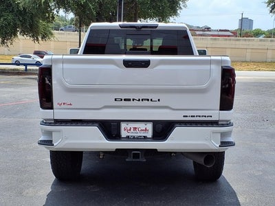 2025 GMC Sierra 2500HD Denali