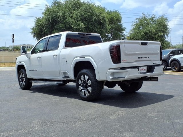 2025 GMC Sierra 2500HD Denali