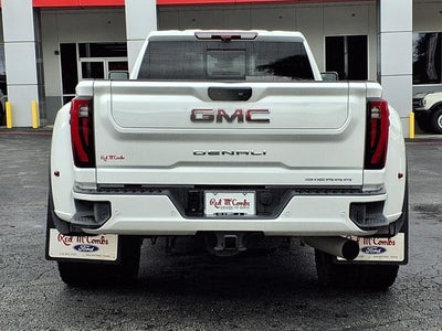 2025 GMC Sierra 3500HD Denali