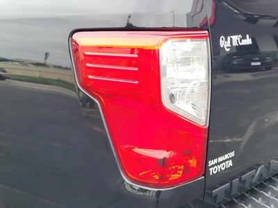 2019 Nissan Titan SV