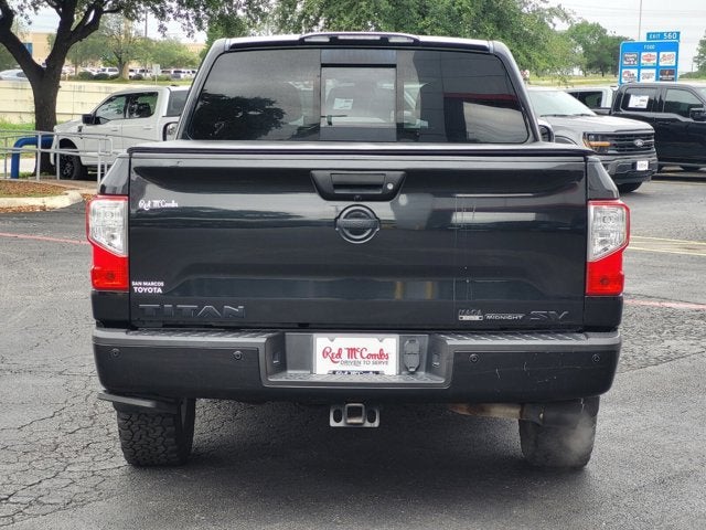 2019 Nissan Titan SV