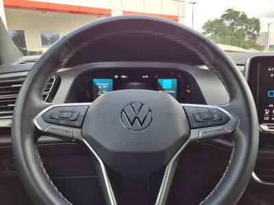 2024 Volkswagen Atlas Cross Sport 2.0T SE