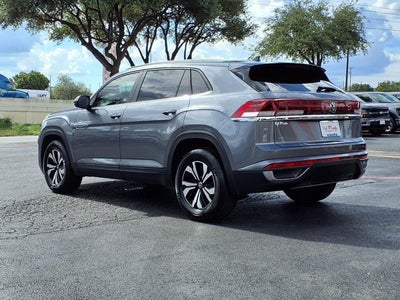 2024 Volkswagen Atlas Cross Sport 2.0T SE