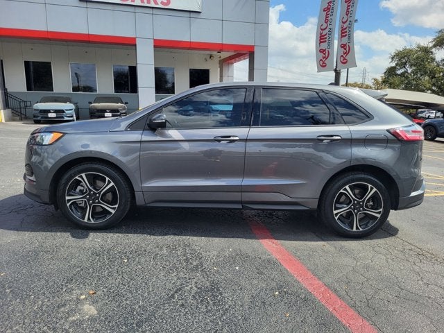 2022 Ford Edge ST