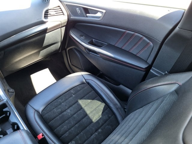 2022 Ford Edge ST-Line