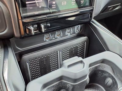 2025 RAM 3500 Limited