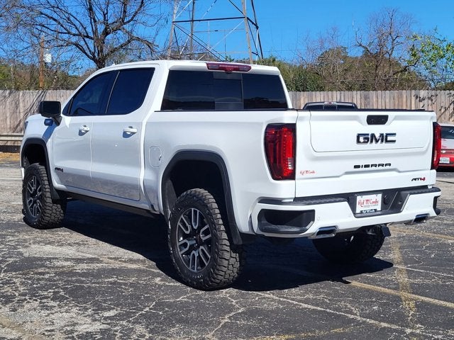2025 GMC Sierra 1500 AT4