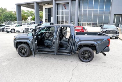 2025 Toyota Tacoma 4WD SR5