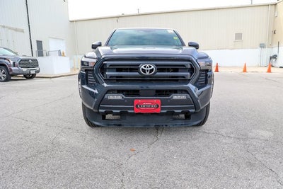 2025 Toyota Tacoma 4WD SR5