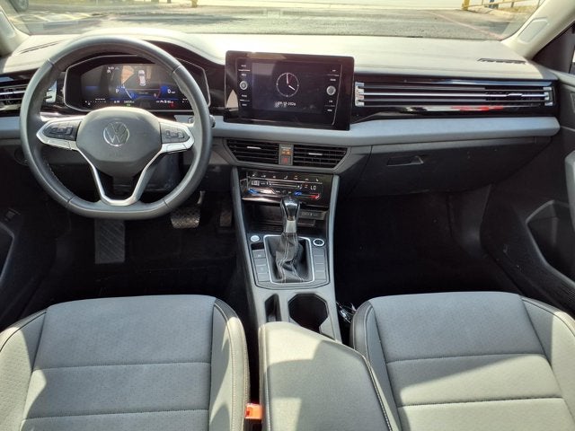 2025 Volkswagen Jetta SE