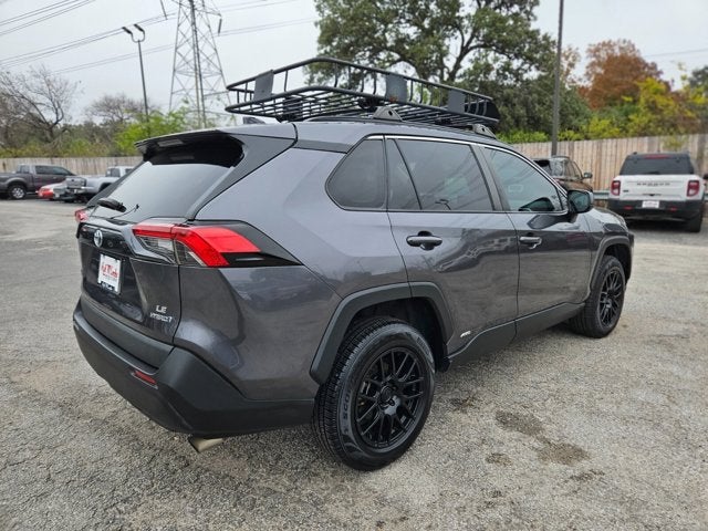 2022 Toyota RAV4 Hybrid LE